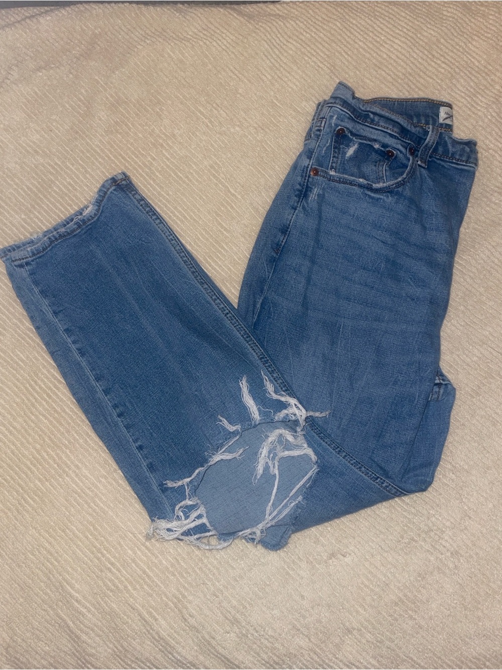 Women's Abercrombie & Fitch Ankle Straight Ultra High Rise Distressed Jeans, 30 - Picture 8 of 8